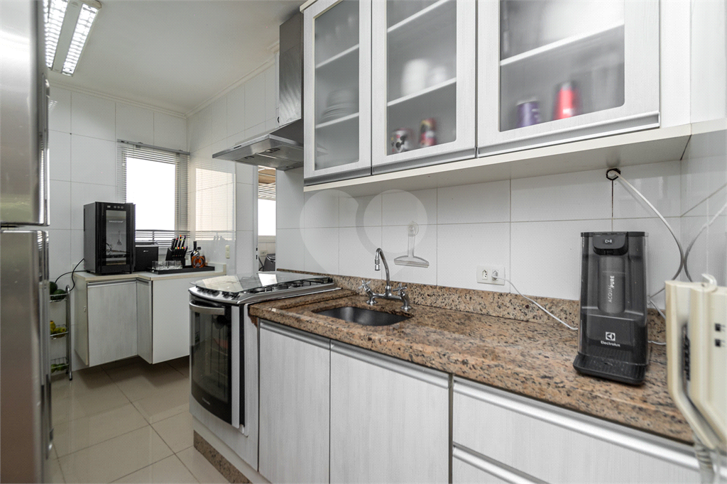Apartamento na Vila Mariana com 3 quartos, varanda e lazer completo