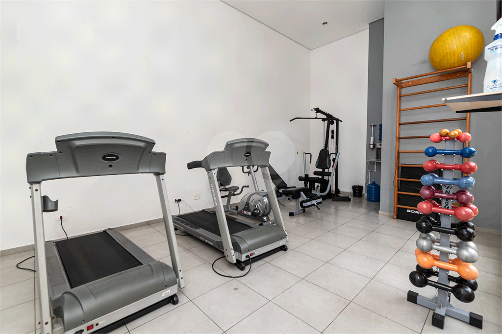 Apartamento na Vila Mariana com 3 quartos, varanda e lazer completo