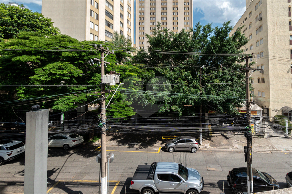 Apartamento na Vila Mariana com 3 quartos, varanda e lazer completo