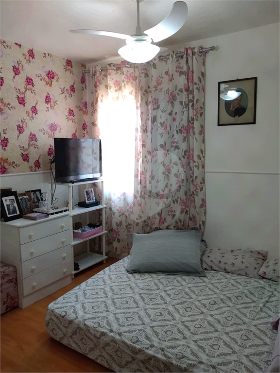 APARTAMENTO em CASA VERDE