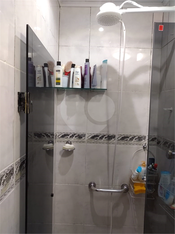APARTAMENTO em CASA VERDE