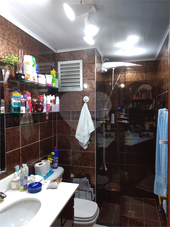 APARTAMENTO em CASA VERDE