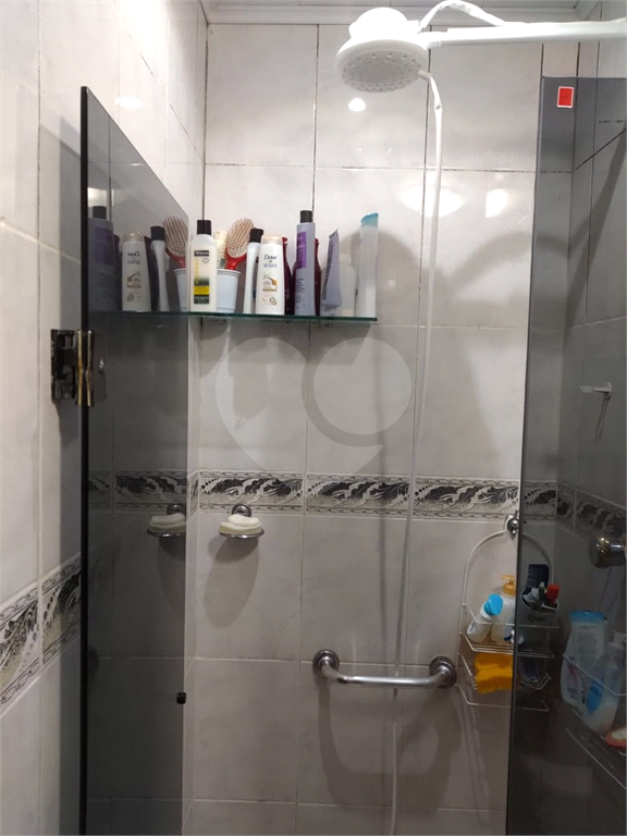 APARTAMENTO em CASA VERDE
