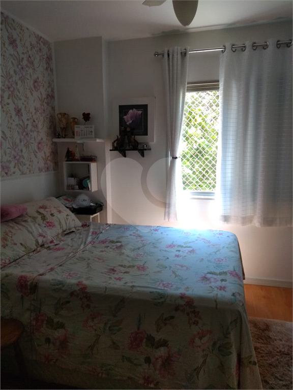 APARTAMENTO em CASA VERDE