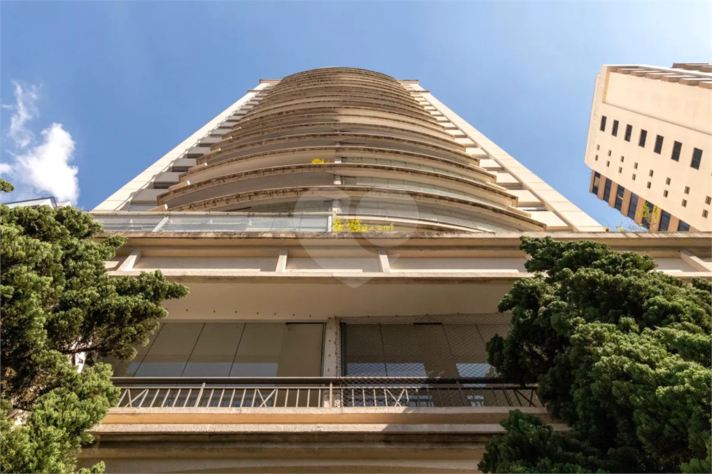 Apartamento Perdizes 2 suítes e 2 vagas de garagem 