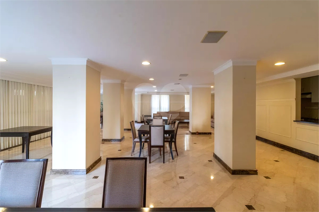 Apartamento Perdizes 2 suítes e 2 vagas de garagem 