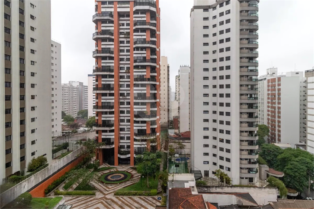 Apartamento Perdizes 2 suítes e 2 vagas de garagem 