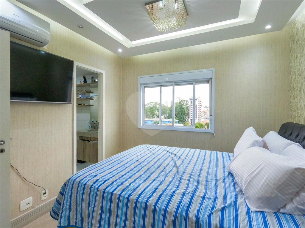 Apartamento com 3 dormitórios e 2 vagas fixas em Santana, São Paulo - SP