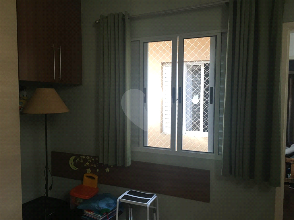 Belo sobrado para venda, em condomínio fechado, no bairro do Tremembé.