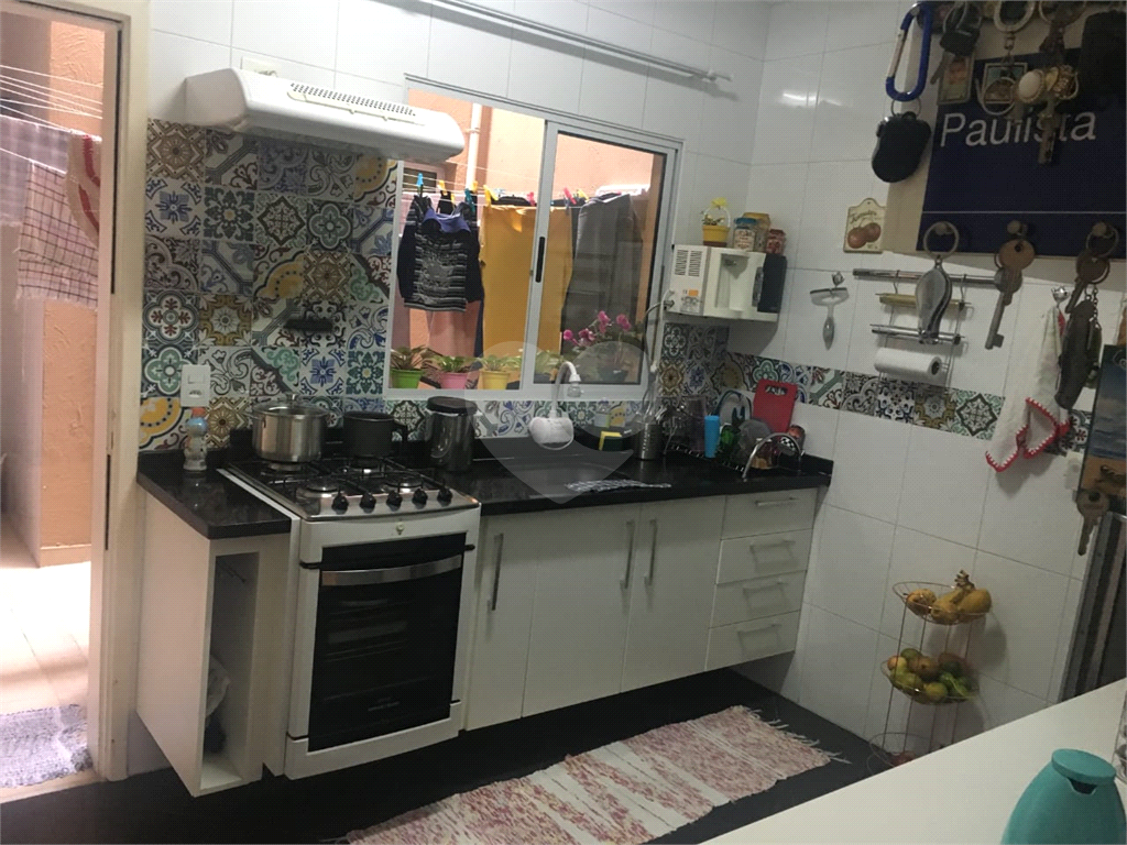 Belo sobrado para venda, em condomínio fechado, no bairro do Tremembé.