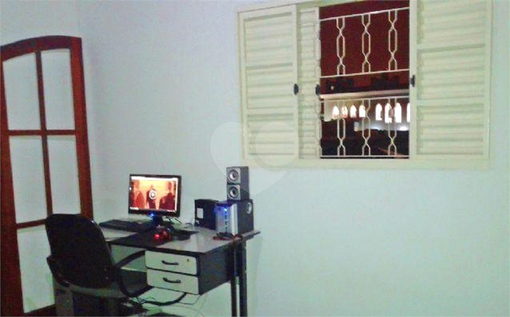 RESIDENCIAL/COMERCIAL COM RENDA