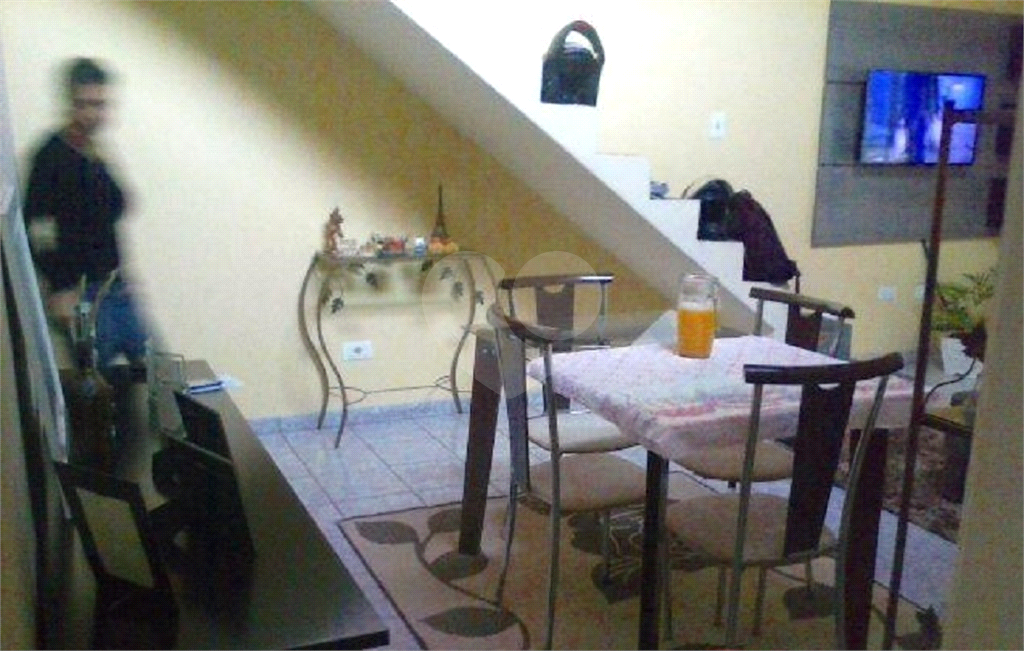 RESIDENCIAL/COMERCIAL COM RENDA