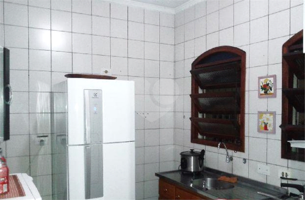 RESIDENCIAL/COMERCIAL COM RENDA