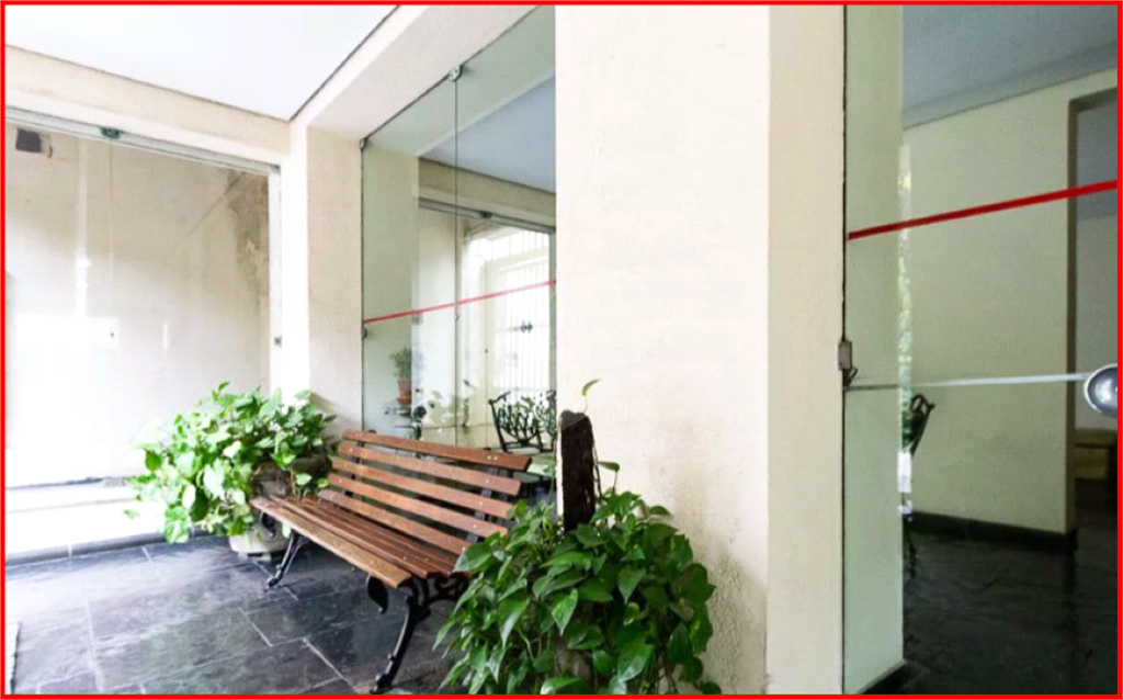 APARTAMENTO em VILA MADALENA
