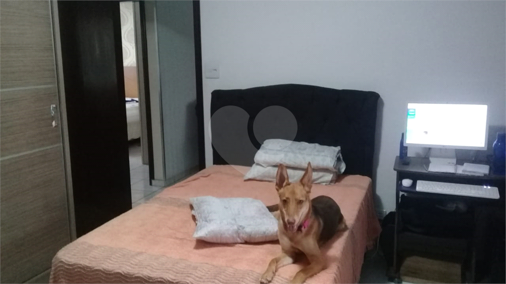 Casa térrea 2 quartos 2 vagas no bairro do Jaçanã