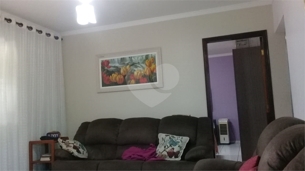 Casa térrea 2 quartos 2 vagas no bairro do Jaçanã