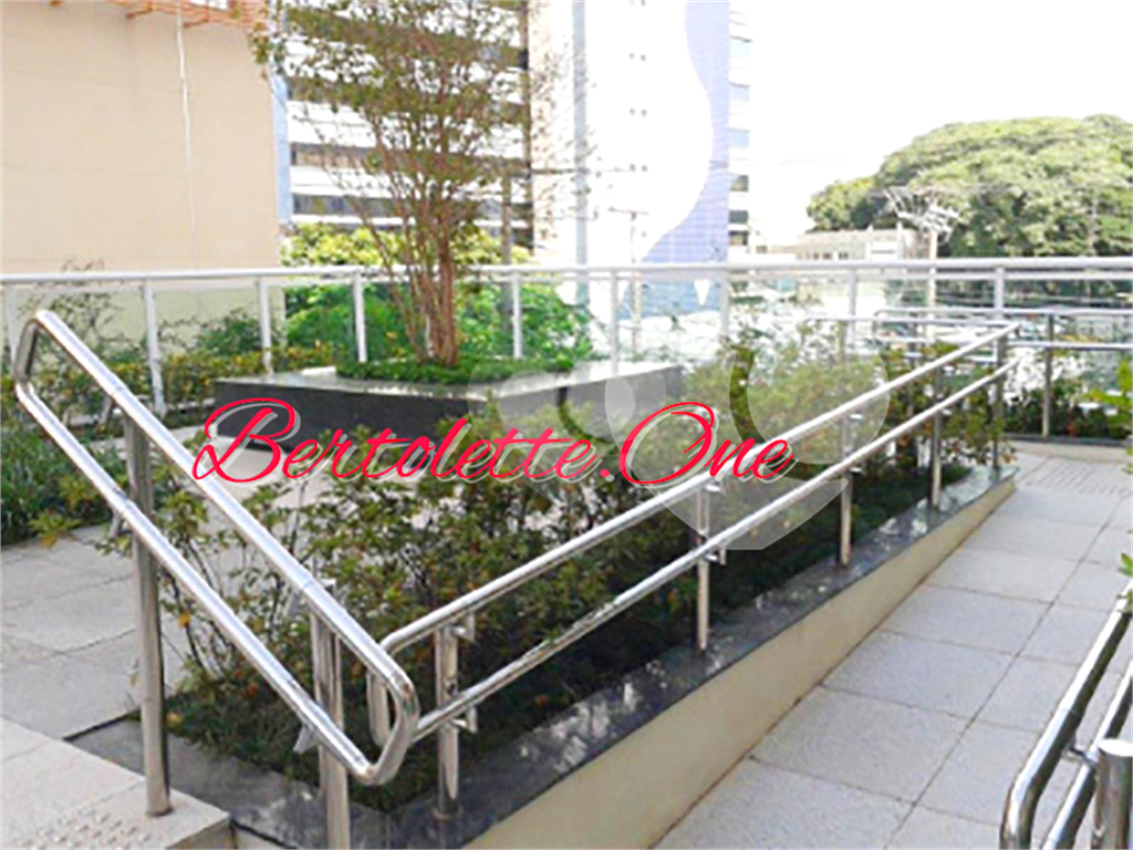Sala Comercial para venda. 39m2. 1 banheiro. Sacada, Santana. Metrô Tietê