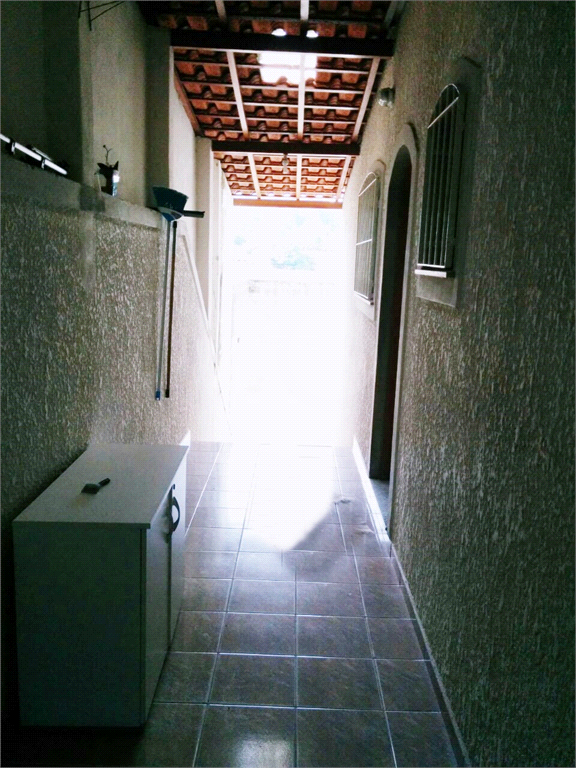 Sobrado 205m² 3 dormitórios. quintal. 
