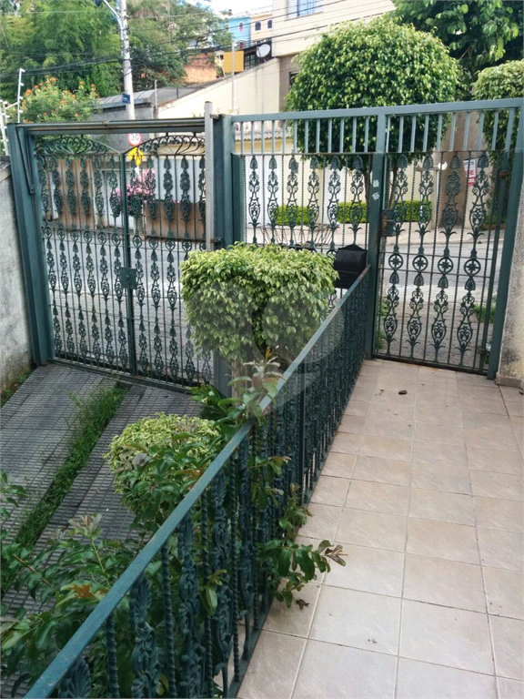 Sobrado 205m² 3 dormitórios. quintal. 