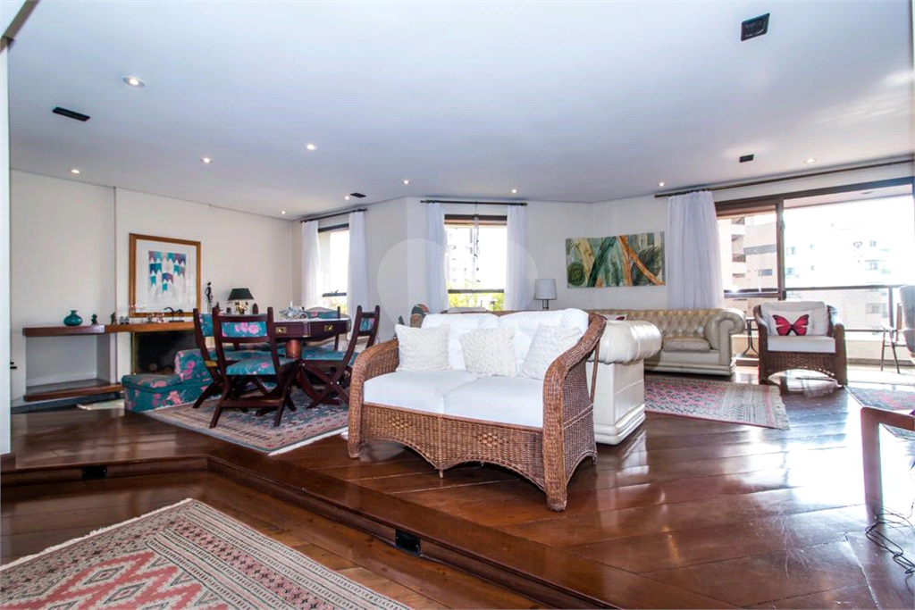 EXCELENTE APARTAMENTO NA MELHOR LOCALIZAÇÃO DE SANTANA!!!