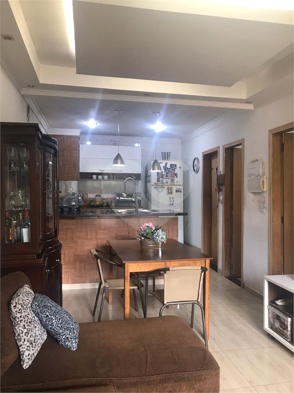 Espaçosa casa nova, próximo do shopping Cantareira