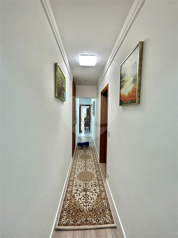 Apartamento alto padrão, 180 metros,   4 dormitórios  3 suítes com varanda , 4 vagas e depósito 