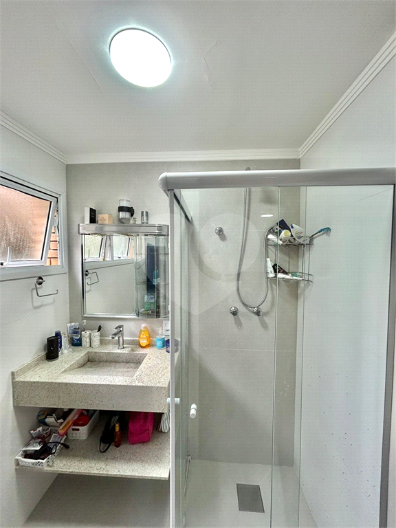 Apartamento alto padrão, 180 metros,   4 dormitórios  3 suítes com varanda , 4 vagas e depósito 