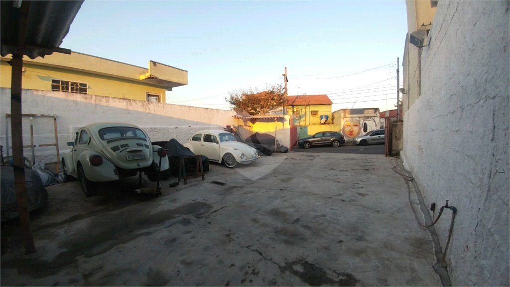 Terreno plano na região da Pompéia com 250 m², próximo ao Metrô, Shopping Bourbon, Sesc Pompéia.    