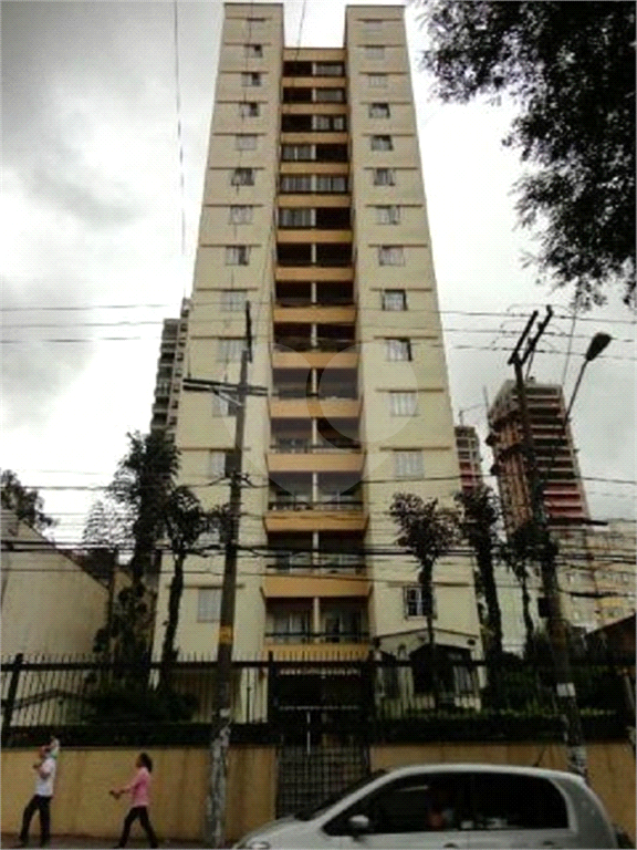 APARTAMENTO em SANTANA