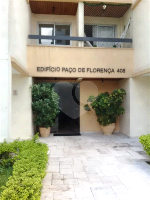APARTAMENTO em SANTANA