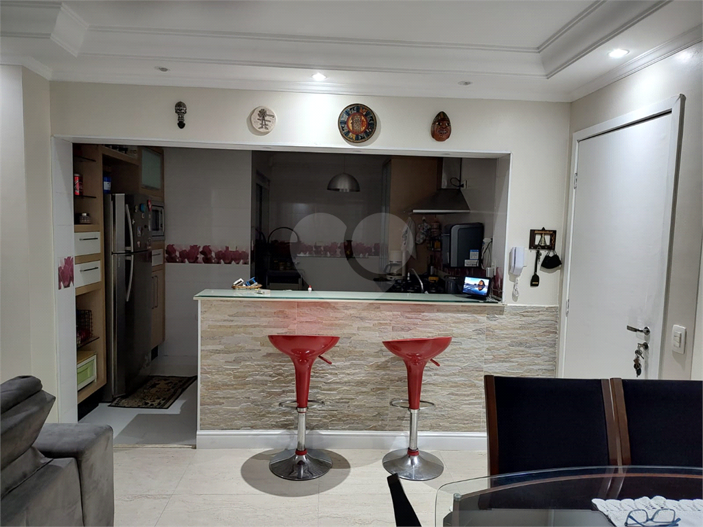 APARTAMENTO em VILA PRUDENTE
