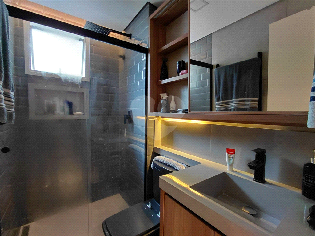 Imóvel 119m² com ampla sala de de 3 ambientes varanda gourmet 3 quartos, sendo 1 suíte, 2 vagas Pompéia