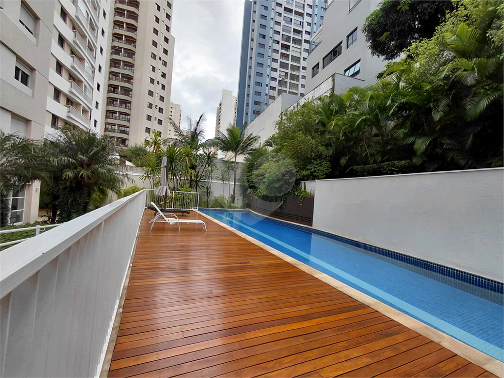 Imóvel 119m² com ampla sala de de 3 ambientes varanda gourmet 3 quartos, sendo 1 suíte, 2 vagas Pompéia