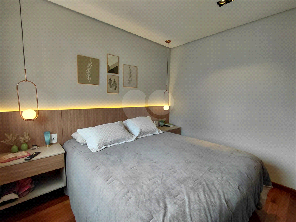 Imóvel 119m² com ampla sala de de 3 ambientes varanda gourmet 3 quartos, sendo 1 suíte, 2 vagas Pompéia