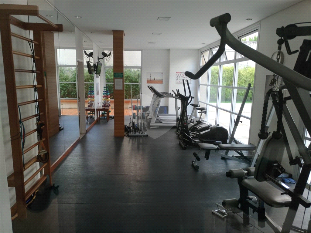 Imóvel 119m² com ampla sala de de 3 ambientes varanda gourmet 3 quartos, sendo 1 suíte, 2 vagas Pompéia