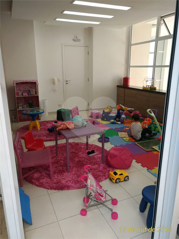 Imóvel 119m² com ampla sala de de 3 ambientes varanda gourmet 3 quartos, sendo 1 suíte, 2 vagas Pompéia