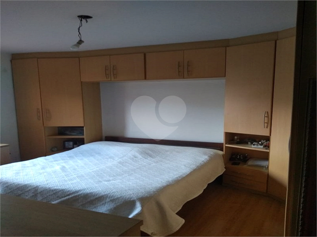 Apartamento à venda com 4 quartos, 137m² - Foto 14