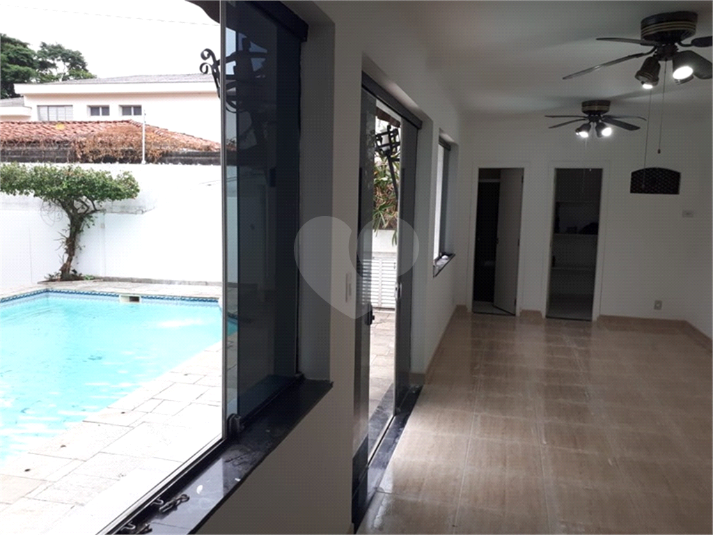 Sobrado à venda com 5 quartos, 650m² - Foto 42