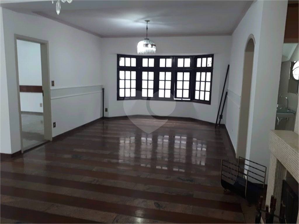 Sobrado à venda com 5 quartos, 650m² - Foto 45