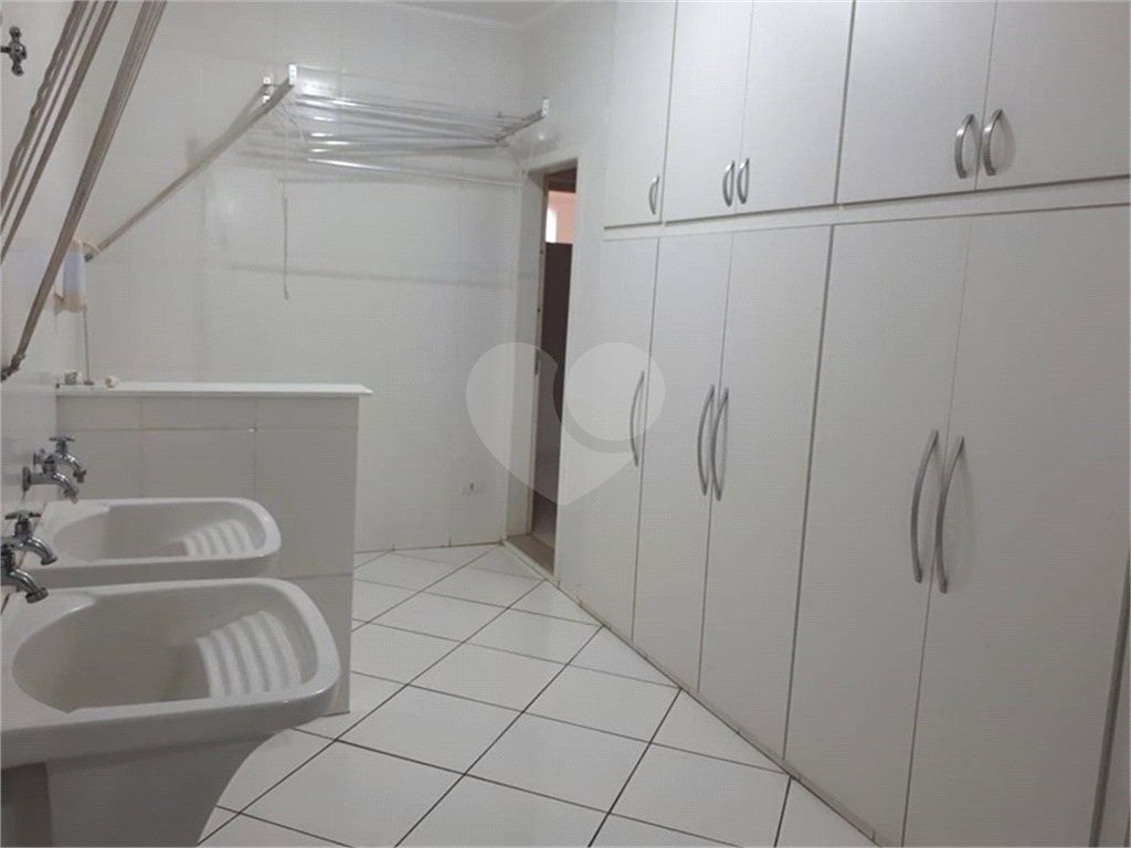 Sobrado à venda com 5 quartos, 650m² - Foto 58