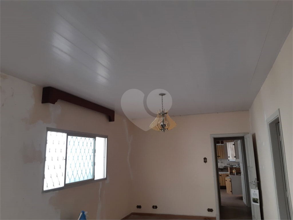 Casa à venda com 4 quartos, 220m² - Foto 18