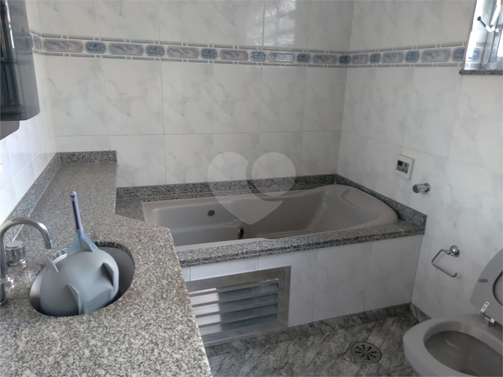 Sobrado à venda com 4 quartos, 312m² - Foto 13