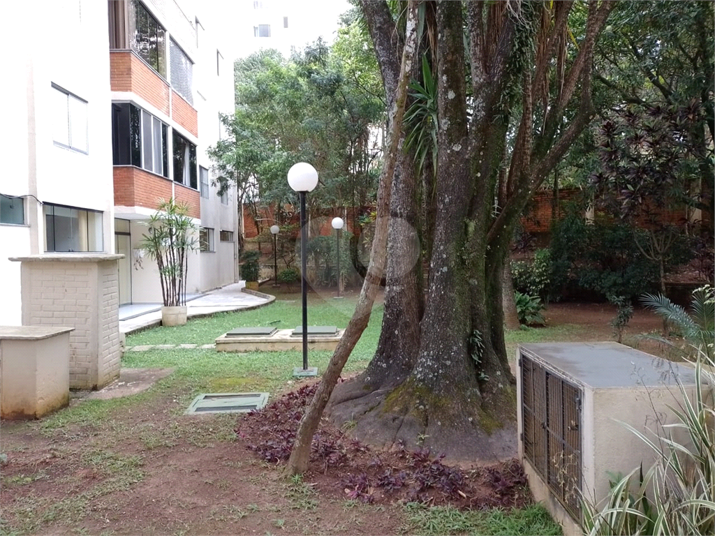APARTAMENTO em TREMEMBÉ
