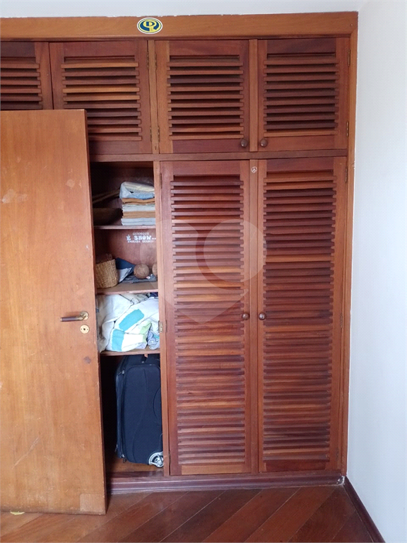 APARTAMENTO em TREMEMBÉ