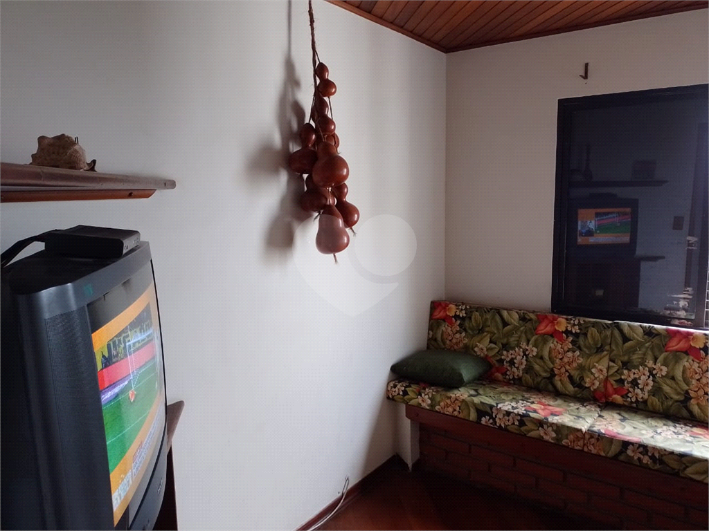 APARTAMENTO em TREMEMBÉ