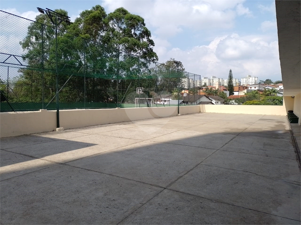 APARTAMENTO em TREMEMBÉ