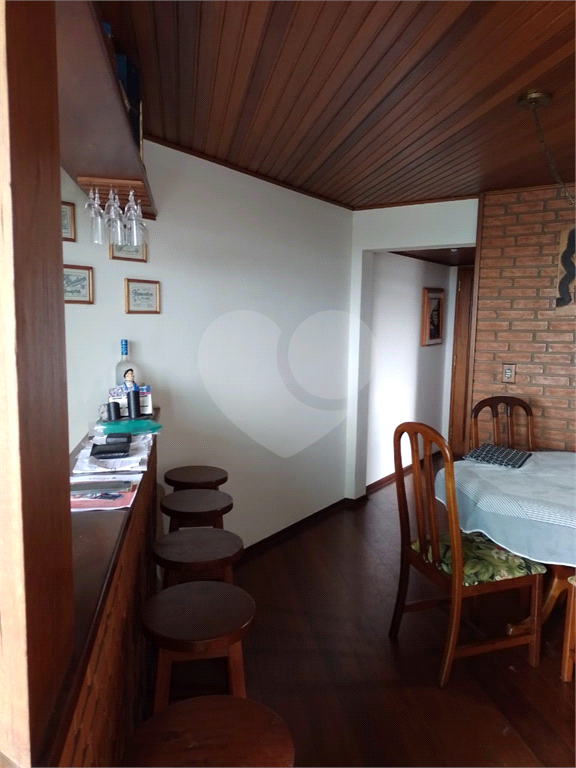 APARTAMENTO em TREMEMBÉ