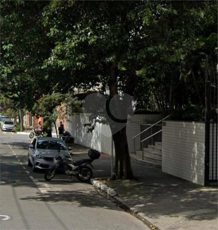 SALAS em LAPA