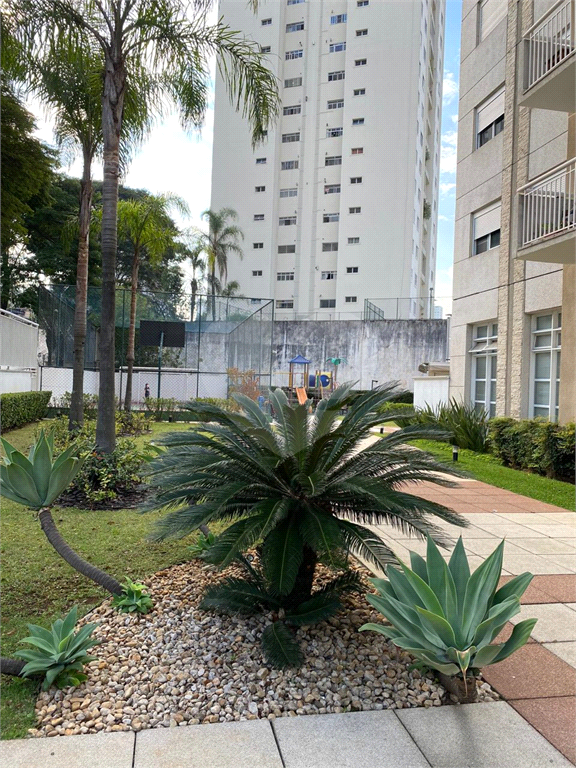 Apartamento com 2 dormitórios para venda no bairro Santana em São Paulo