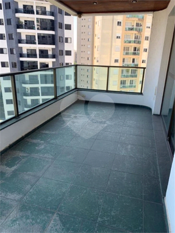 Apartamento em Vila Suzana